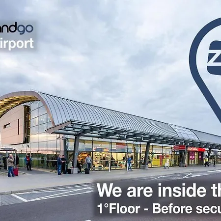 Capsule hotel Resting Pods - Zzzleepandgo Modlin Airport Wmi Nowy Dwor Mazowiecki